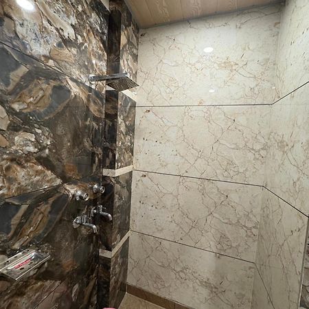 Dream Land Hotel Jammu Exterior photo