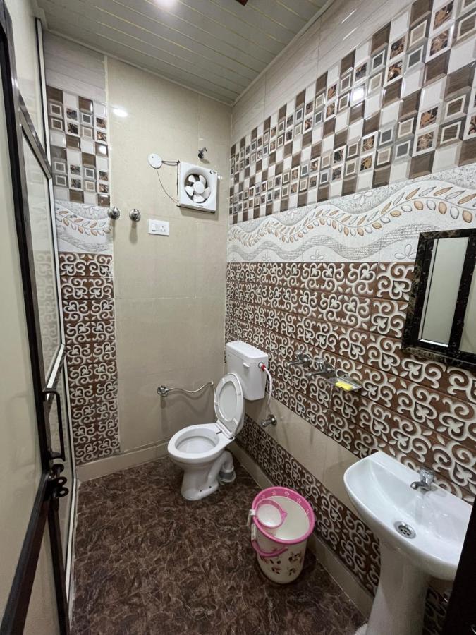 Dream Land Hotel Jammu Exterior photo