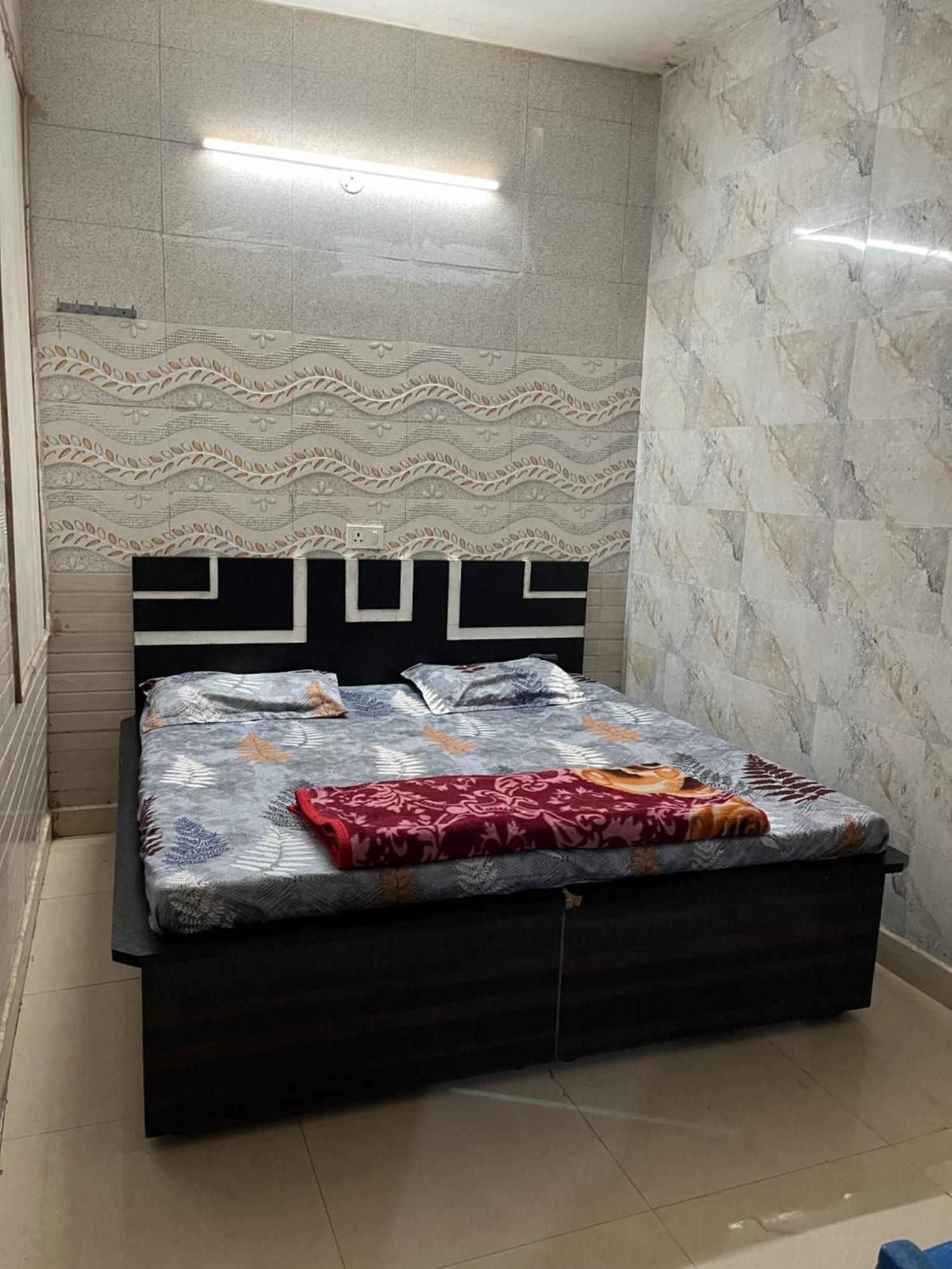Dream Land Hotel Jammu Exterior photo